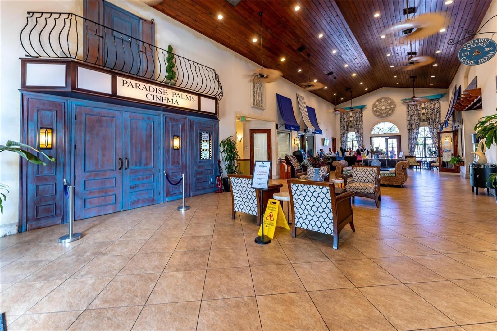 PARADISE PALMS RESIDENCE - Residential