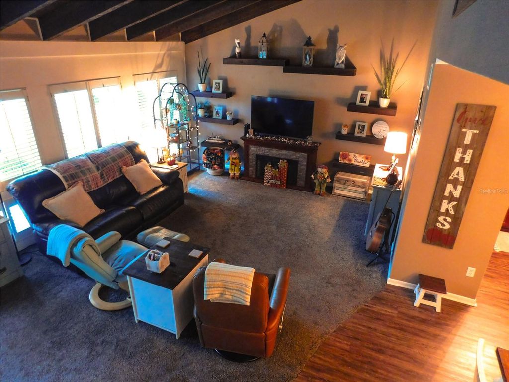 Photo of 17 Loma Verde, Lakeland, FL 33813 (MLS # L4956690)