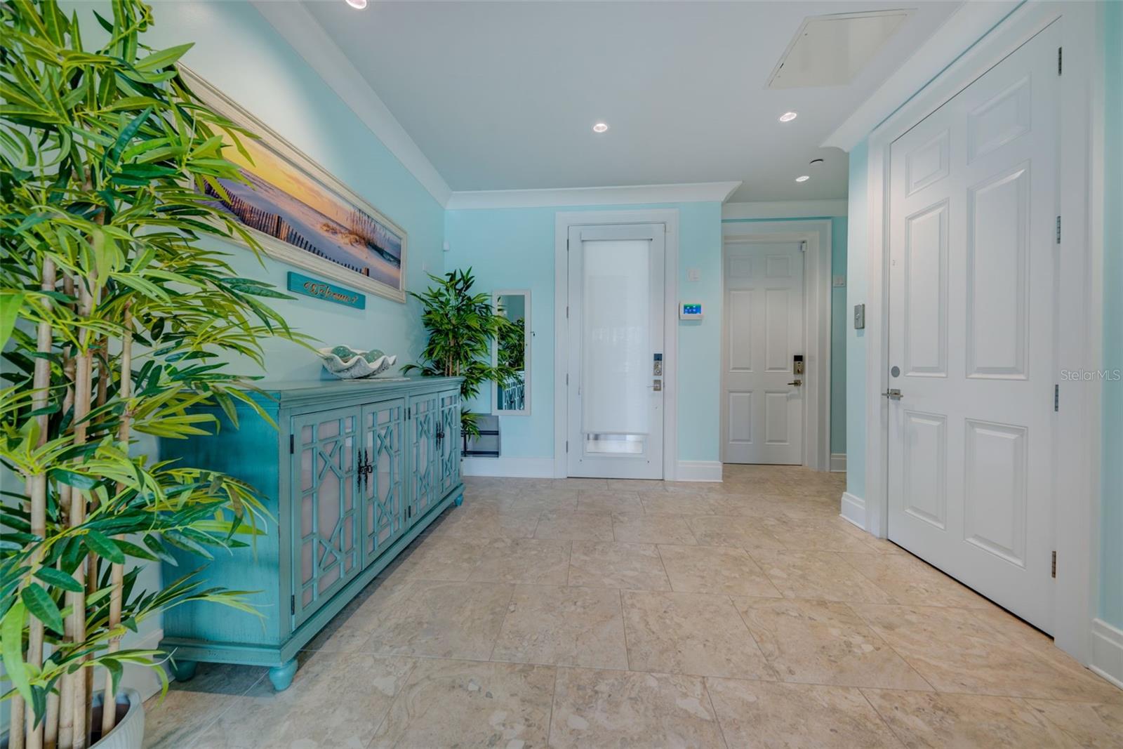 BRIGHTWATER BLUE TWNHMS - Residential