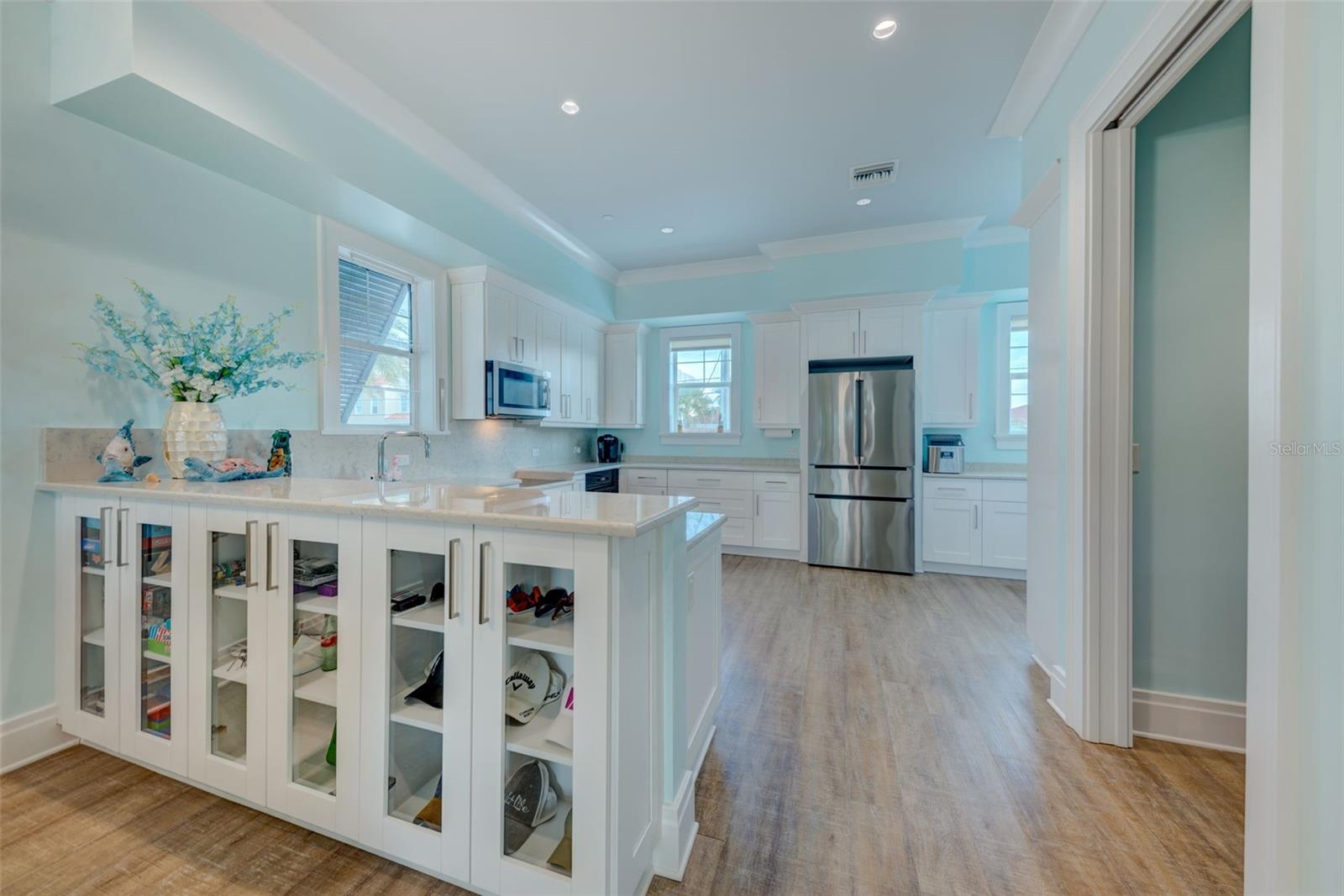 BRIGHTWATER BLUE TWNHMS - Residential