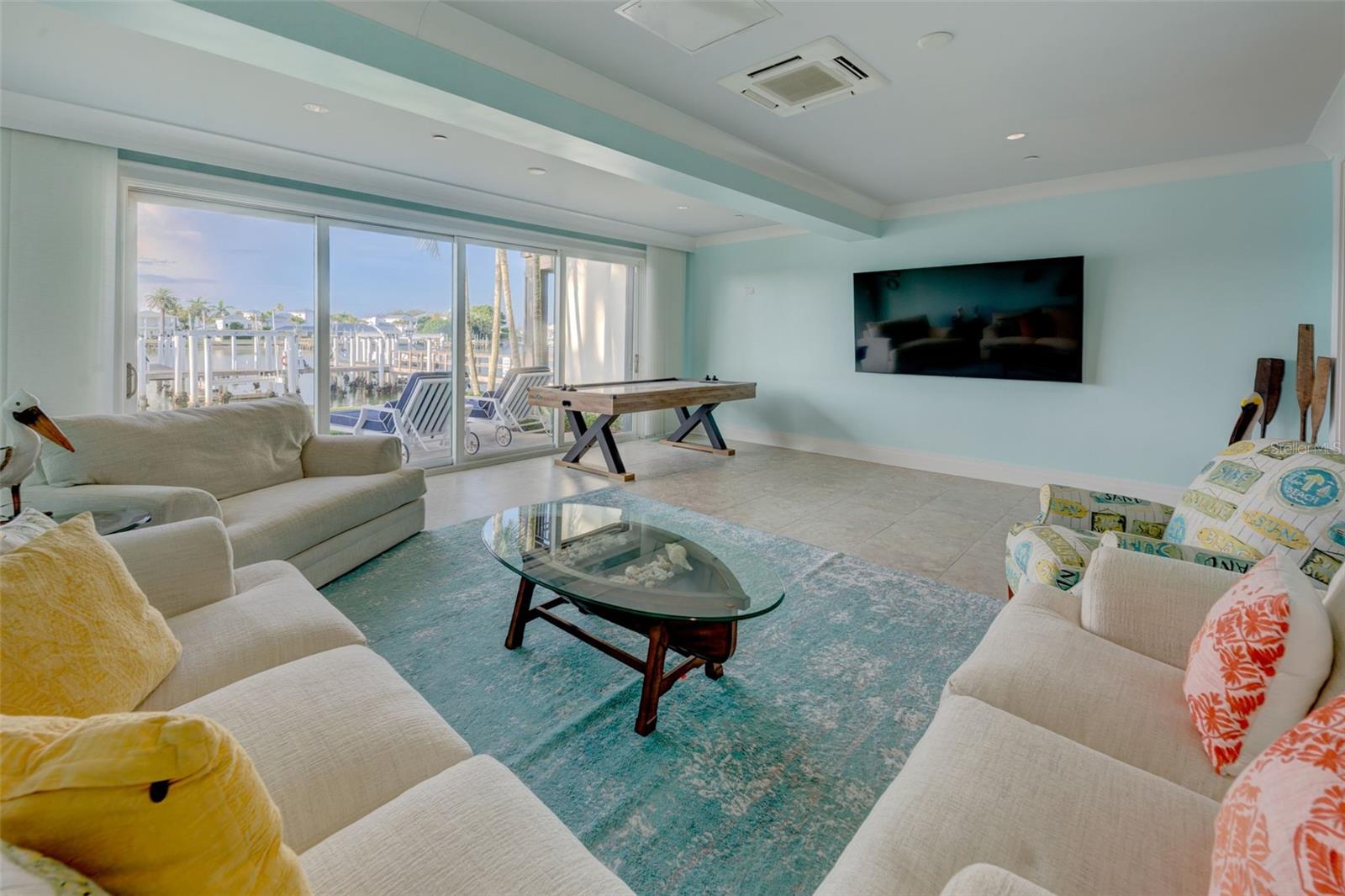 BRIGHTWATER BLUE TWNHMS - Residential