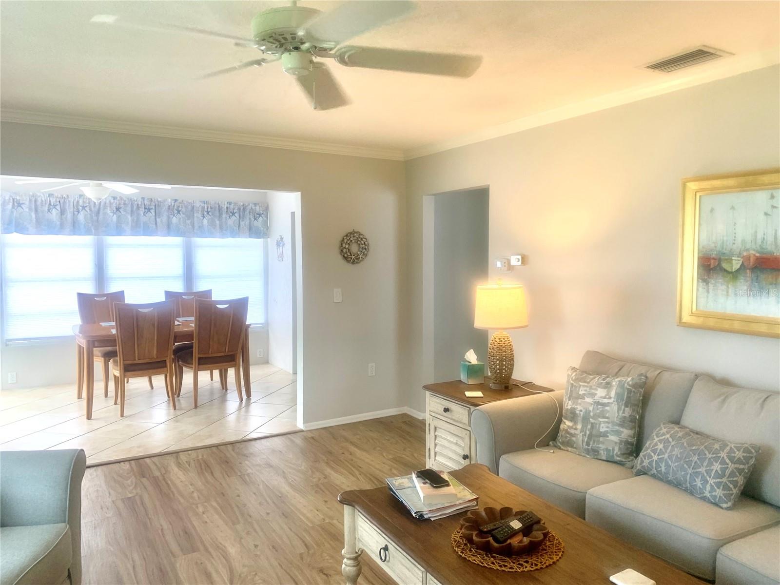 STRATHMORE RIVERSIDE III - Residential Lease