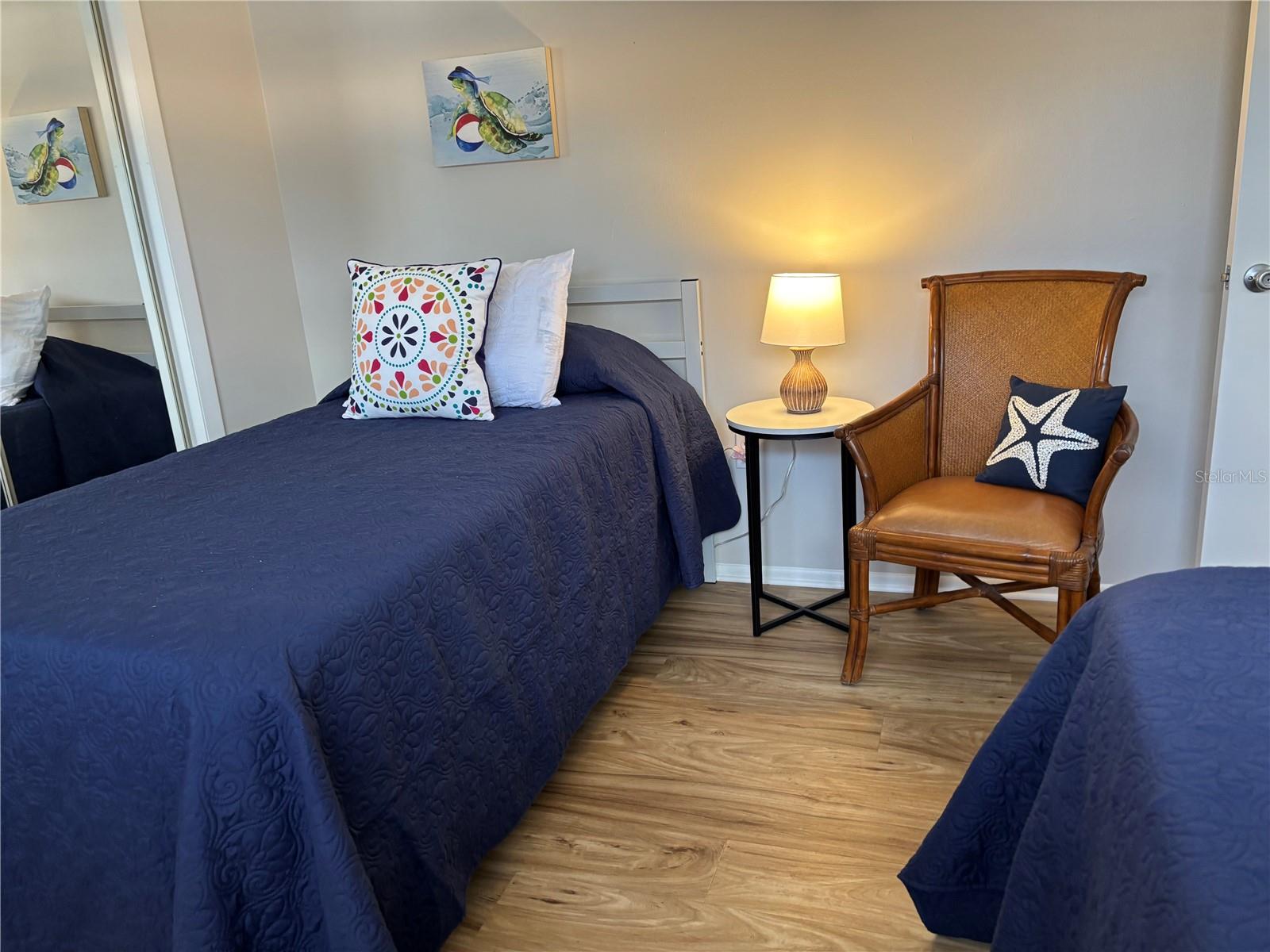 STRATHMORE RIVERSIDE III - Residential Lease