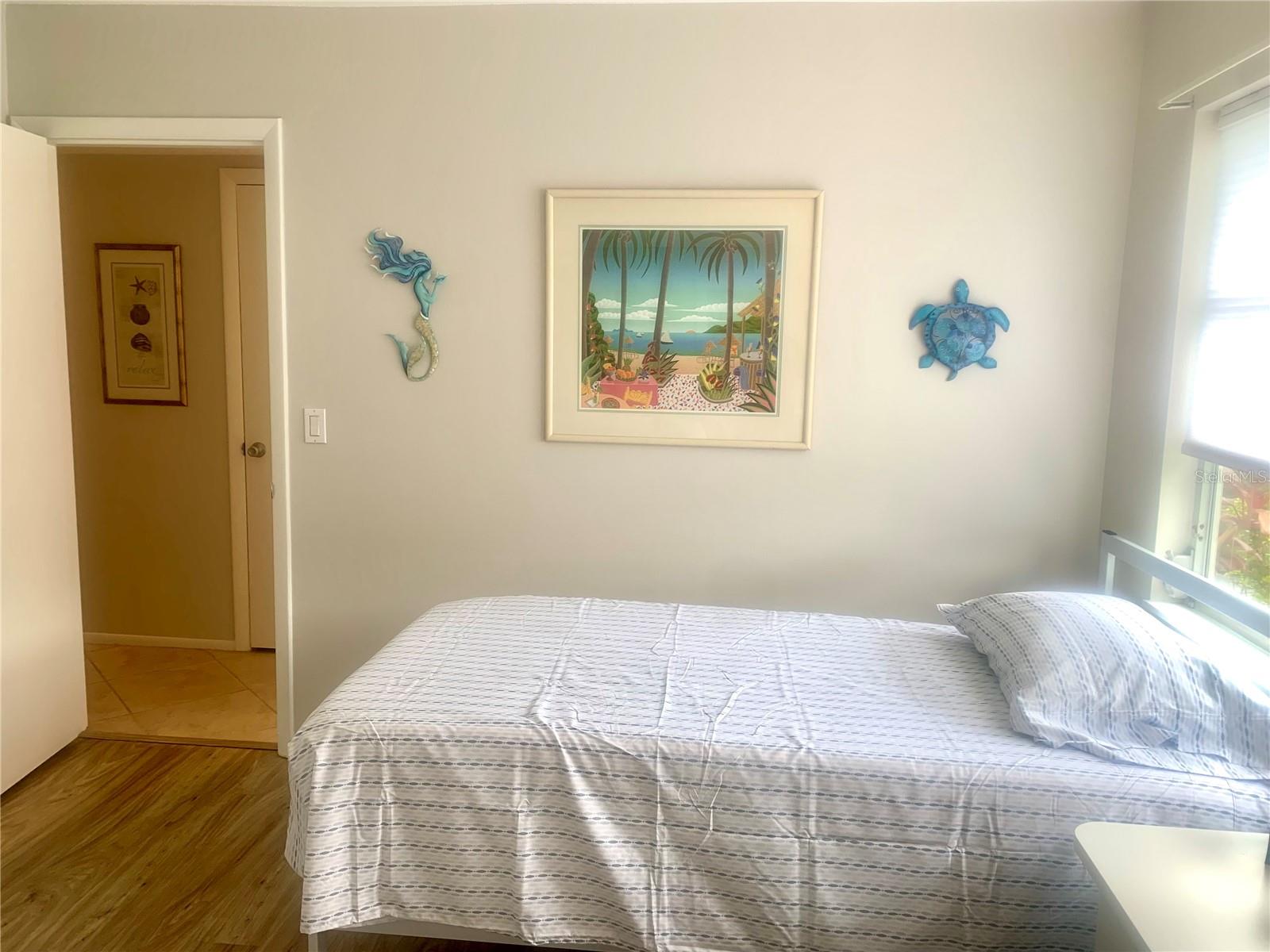 STRATHMORE RIVERSIDE III - Residential Lease