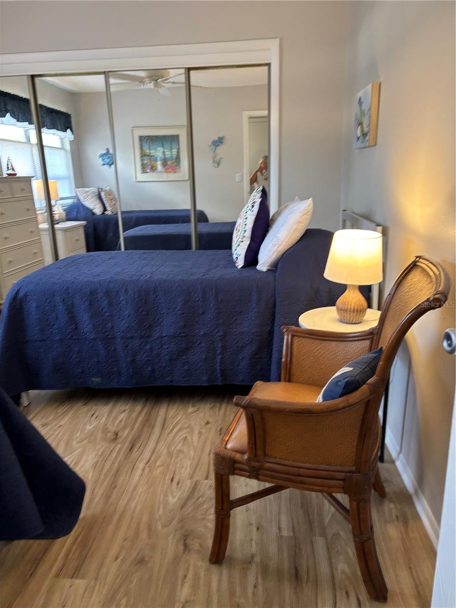 STRATHMORE RIVERSIDE III - Residential Lease