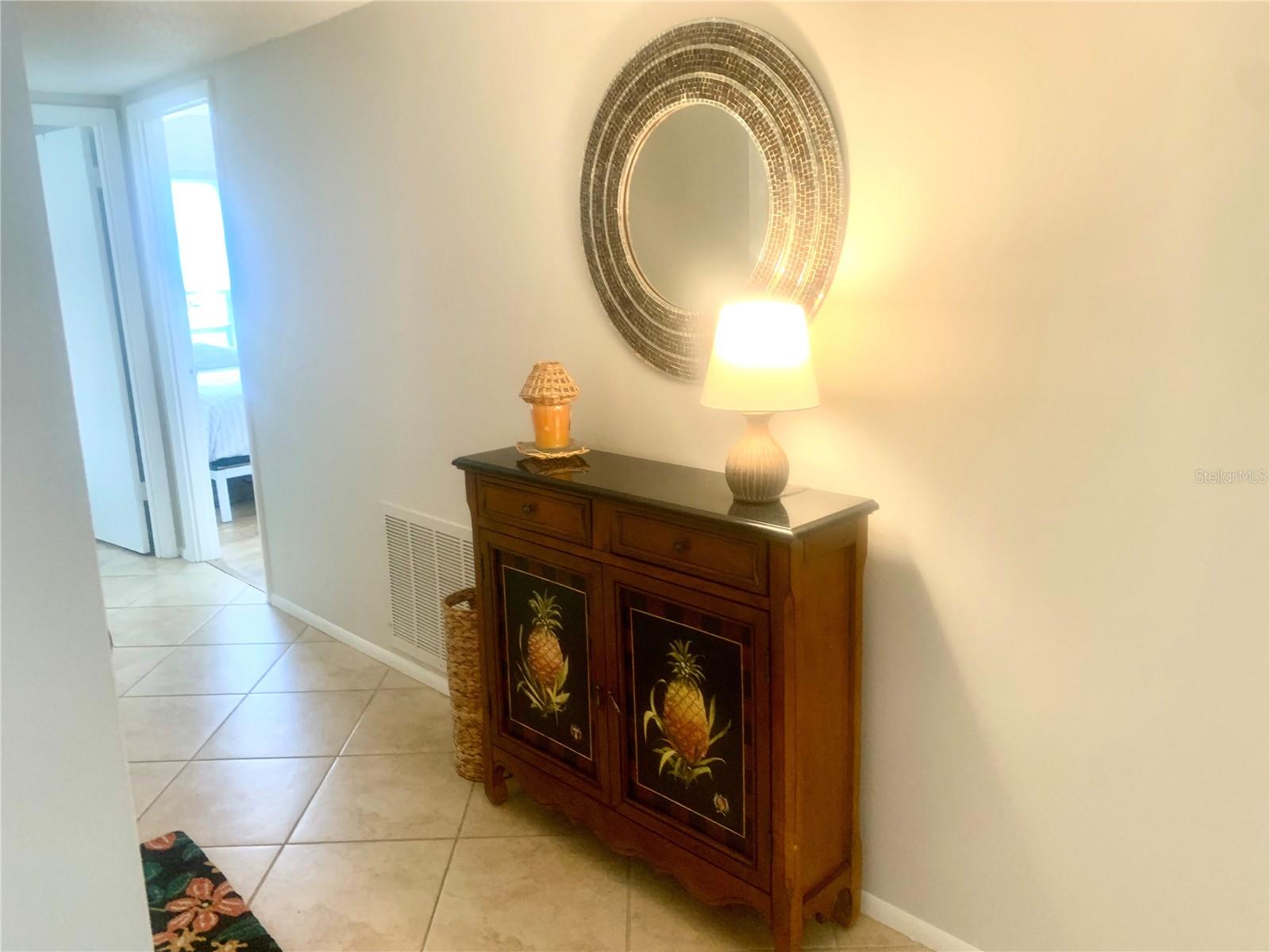 STRATHMORE RIVERSIDE III - Residential Lease