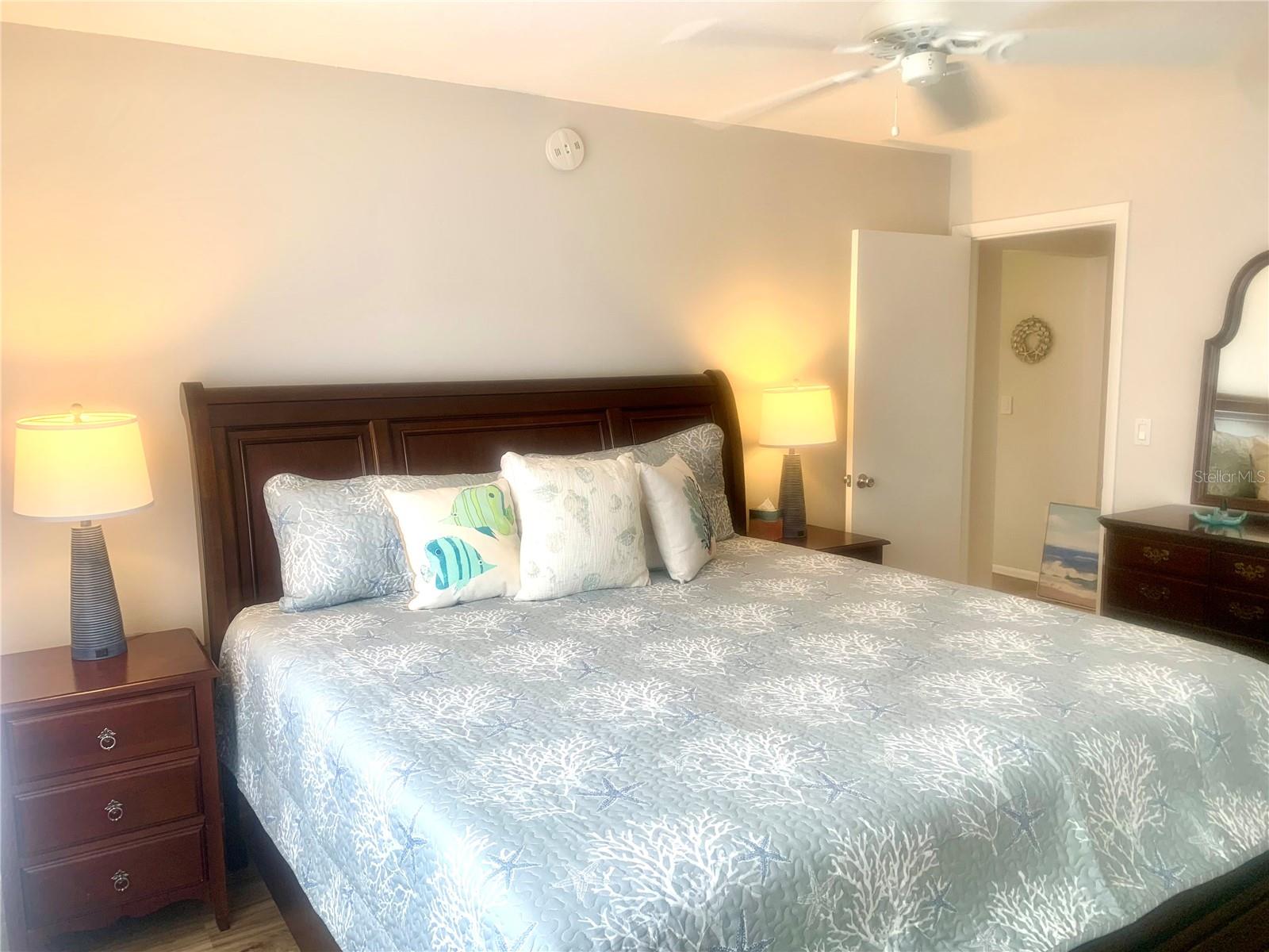 STRATHMORE RIVERSIDE III - Residential Lease