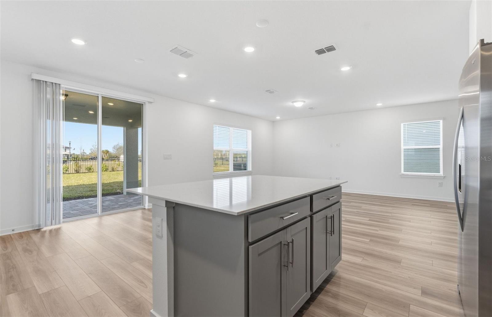 11354 MEADOW RIVER WAY