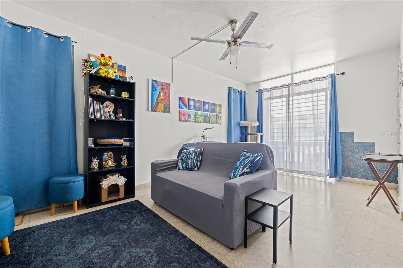 URB PONCE DE LEON - Residential