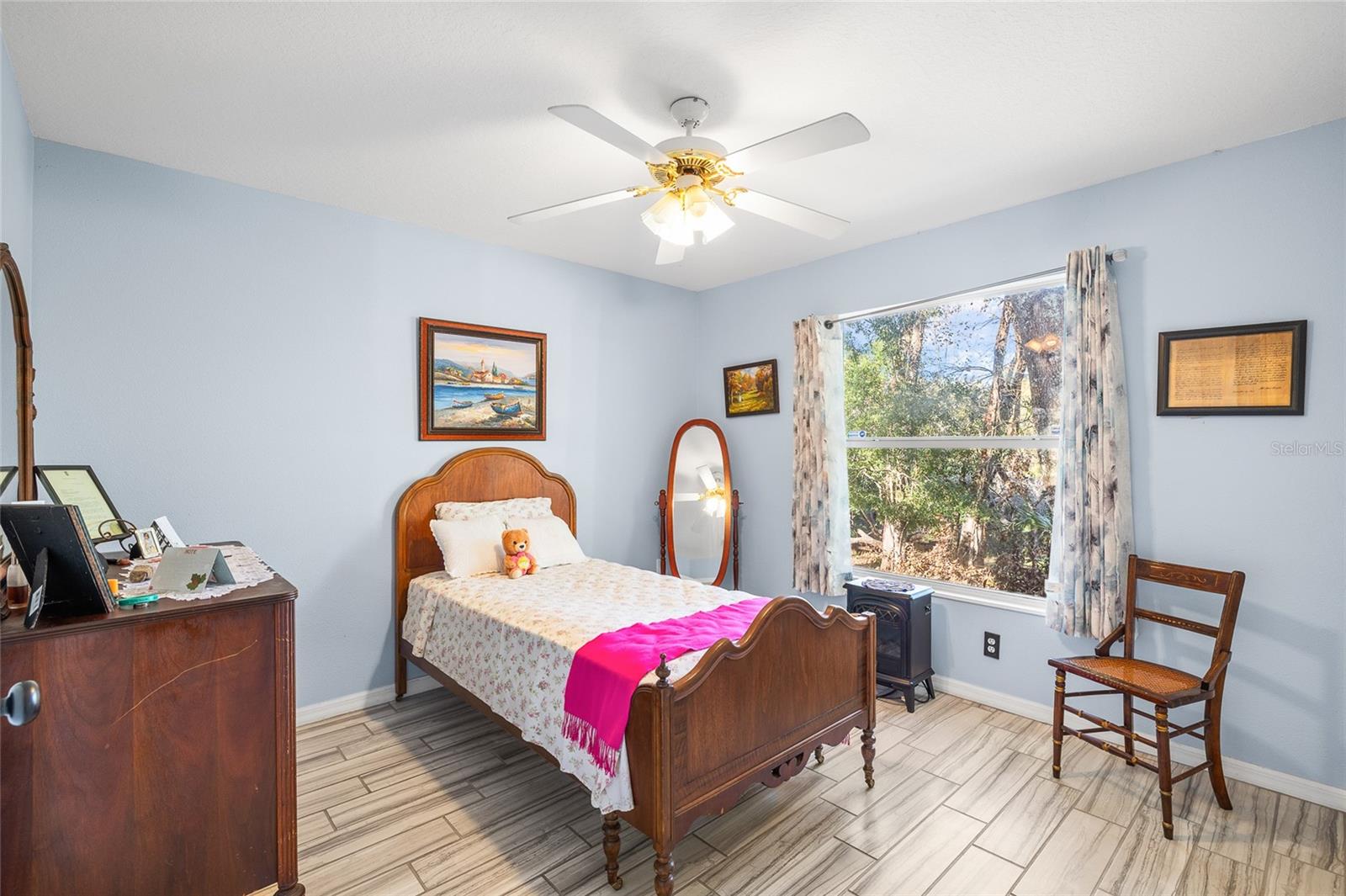 TWIN LAKE PH 02C - Residential