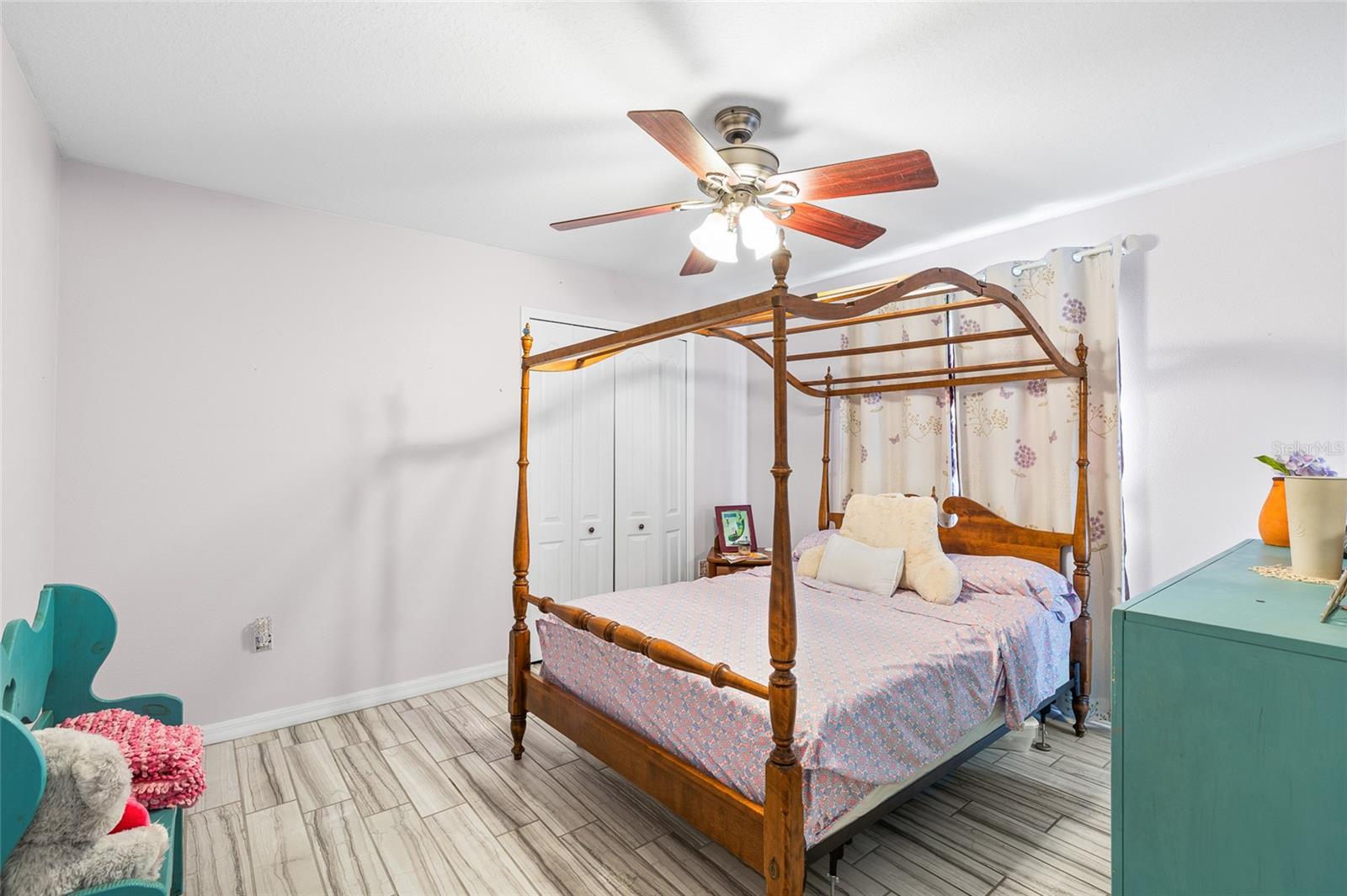 TWIN LAKE PH 02C - Residential