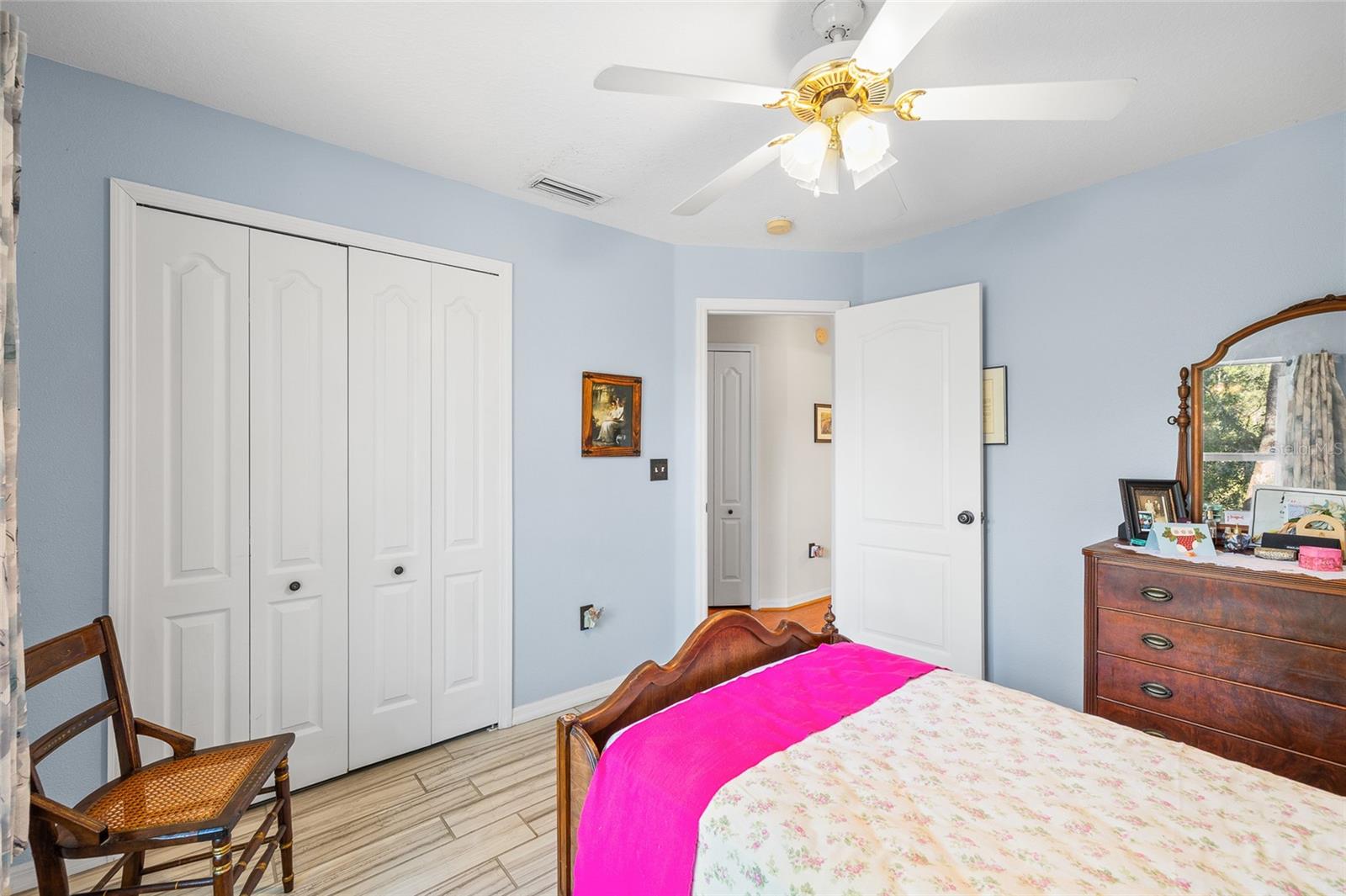 TWIN LAKE PH 02C - Residential