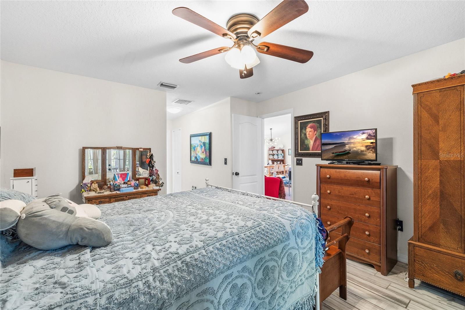 TWIN LAKE PH 02C - Residential