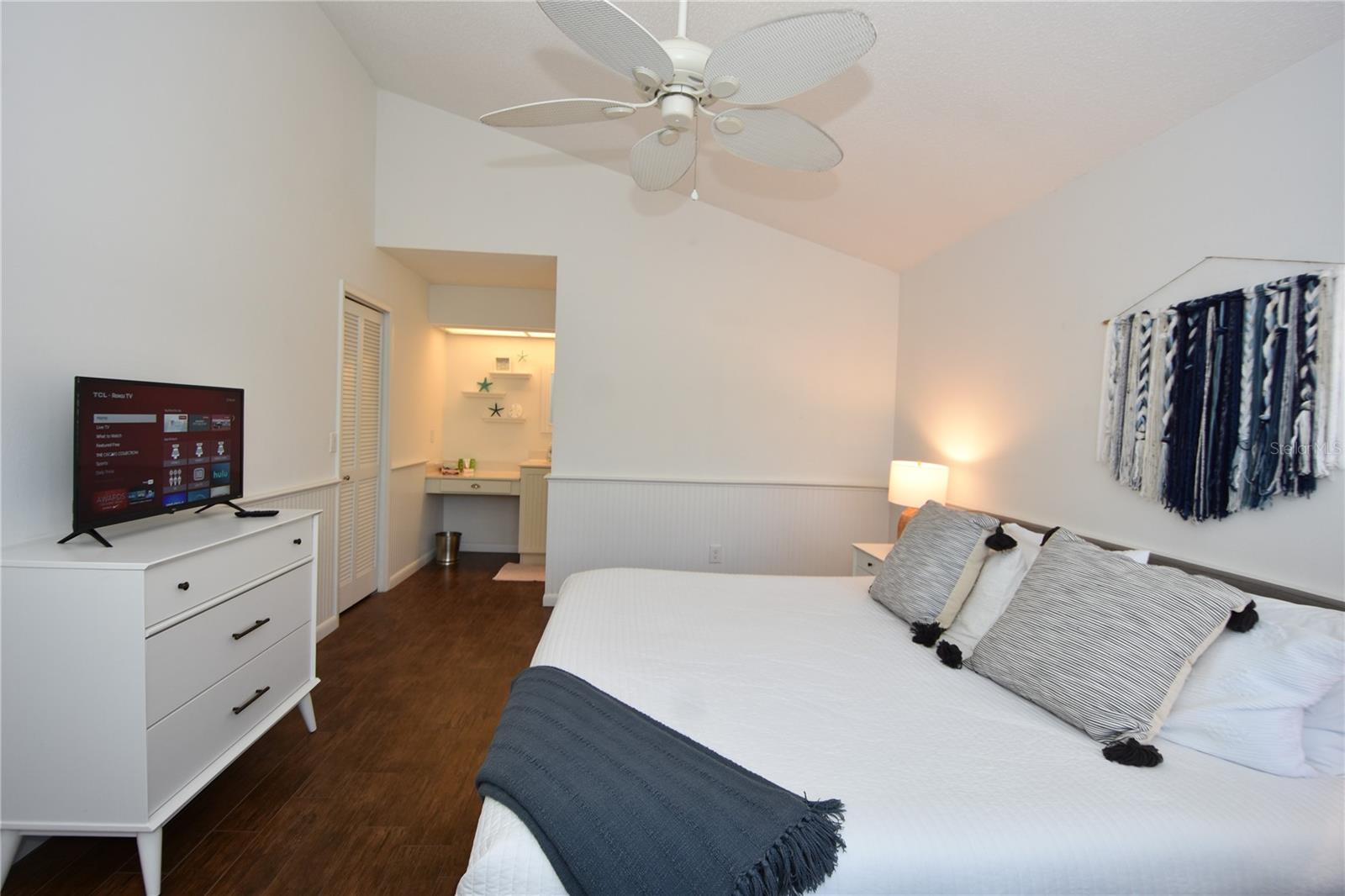 SEA COLONY - Residential Lease