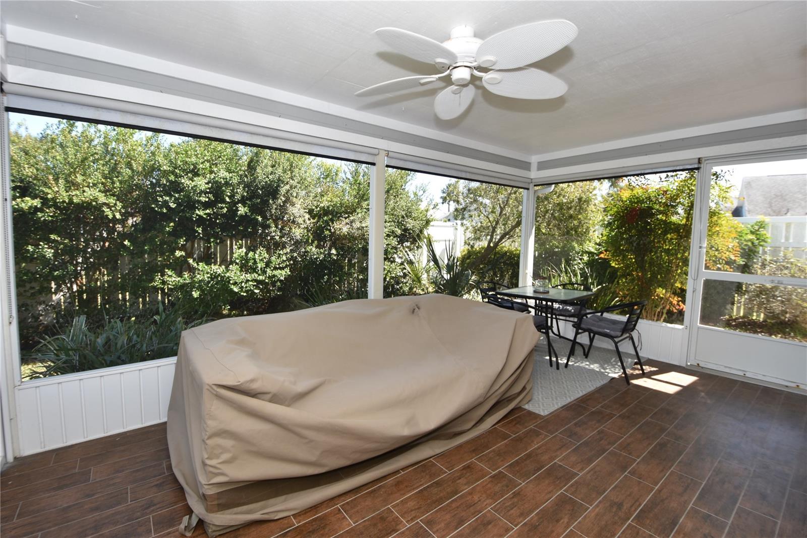 SEA COLONY - Residential Lease