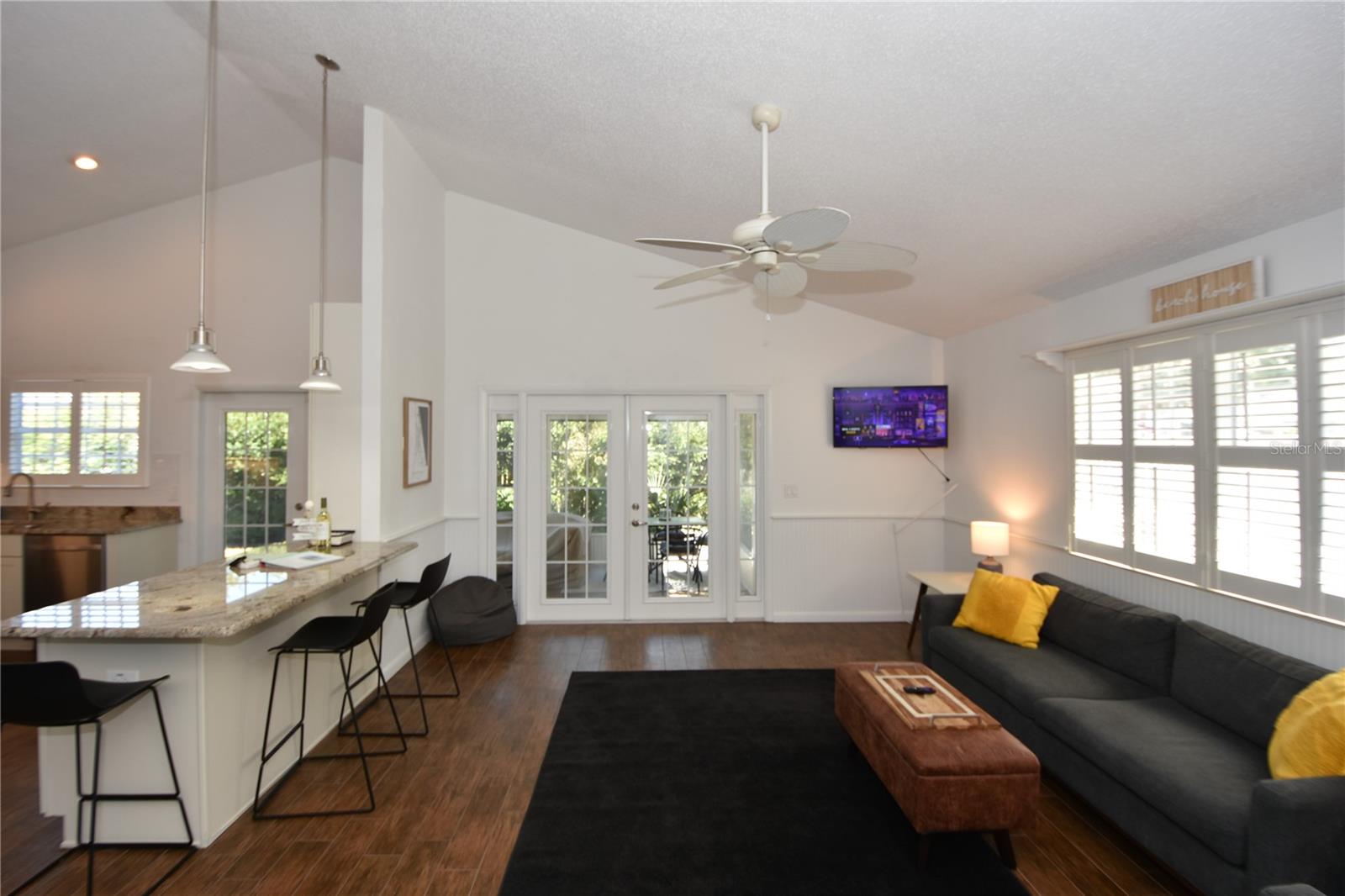 SEA COLONY - Residential Lease