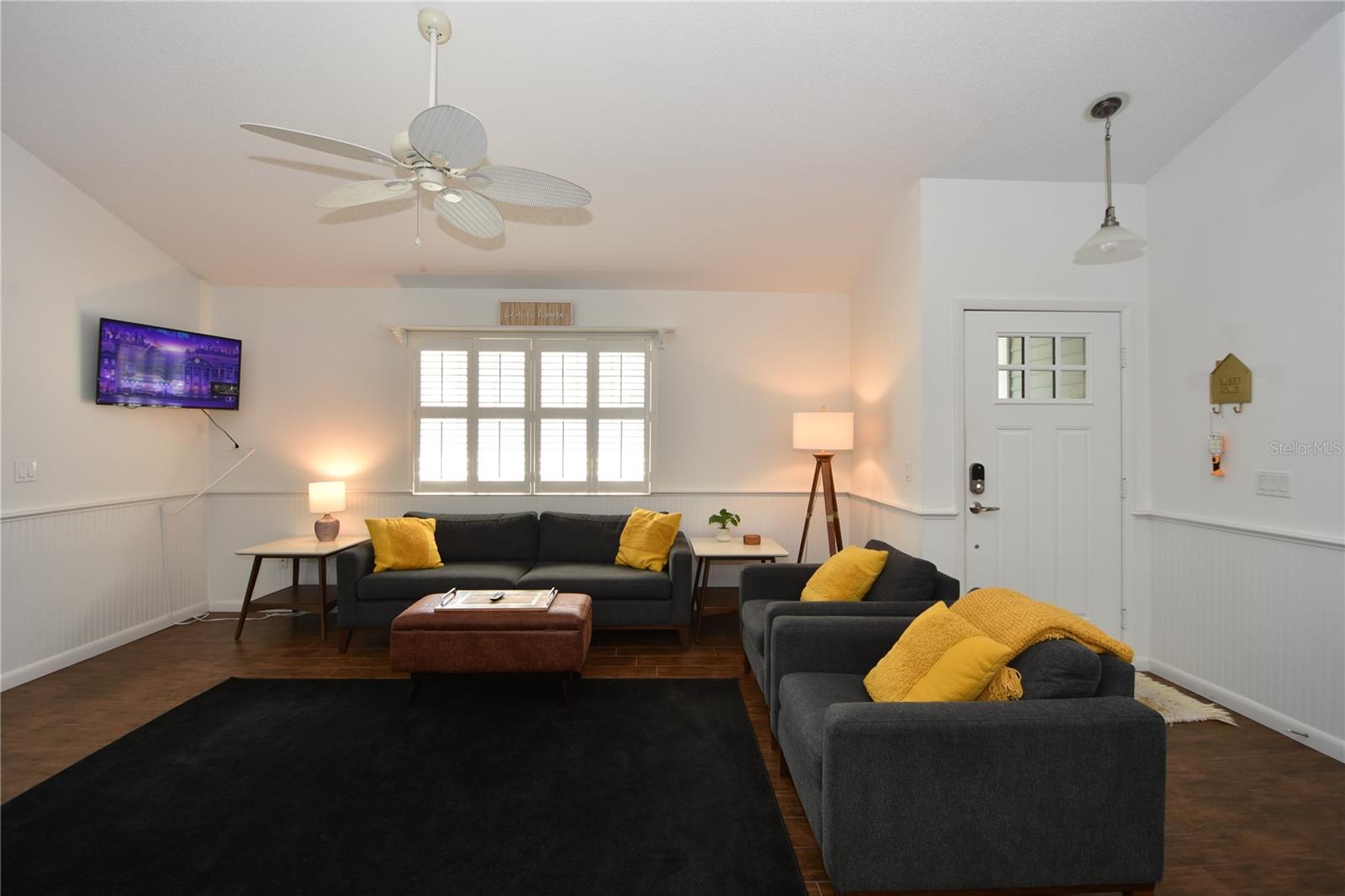 SEA COLONY - Residential Lease