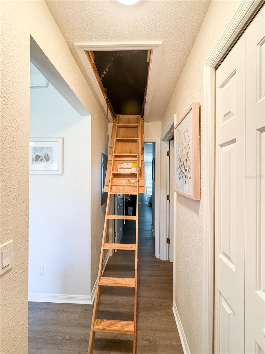 BOULEVARD WEST ROTONDA PH 01 - Residential