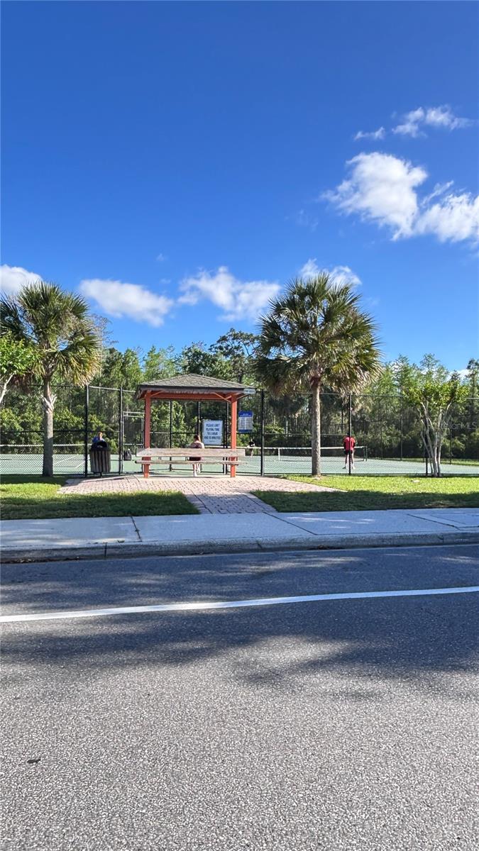 VILLAS/EAST PARK - Residential Lease