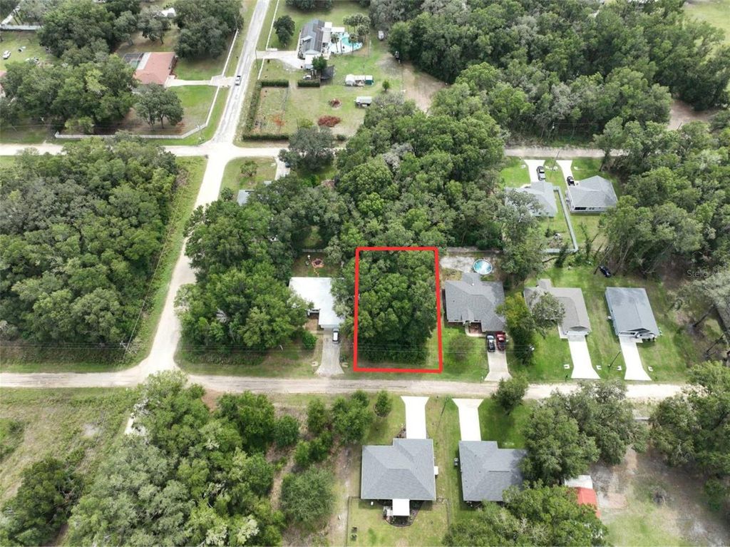 Photo of SW 114th Ln, Dunnellon, FL 34432 (MLS # O6354024)