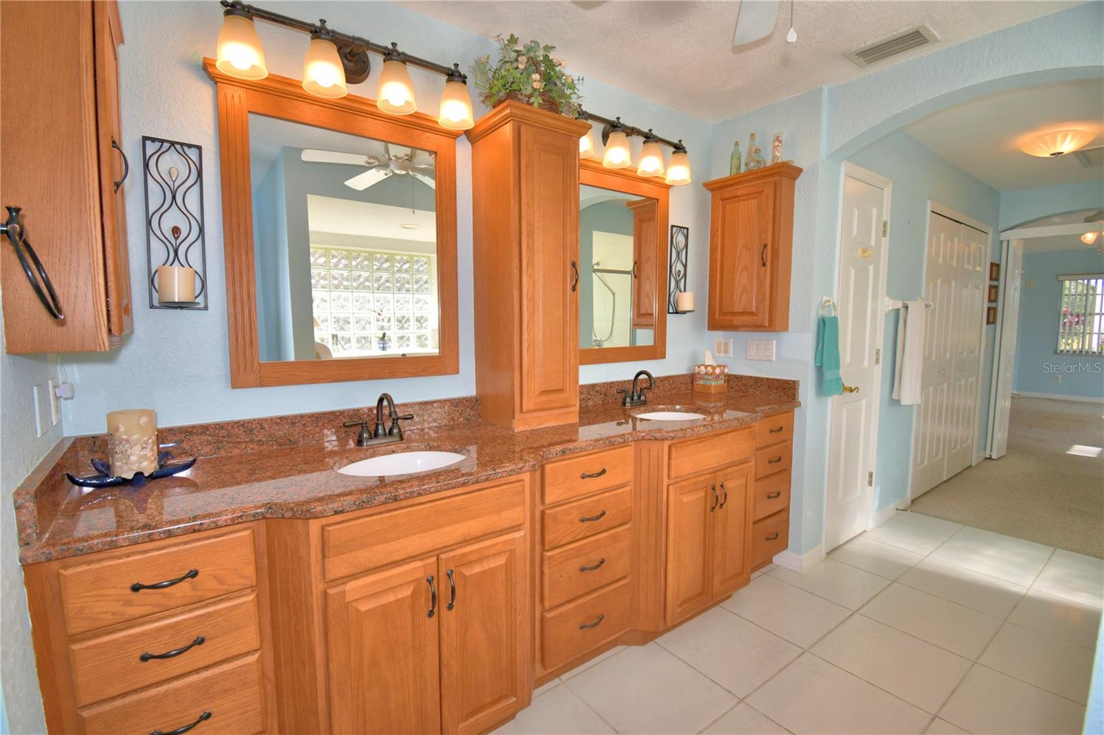 LAKE BESS COUNTRY CLUB - Residential