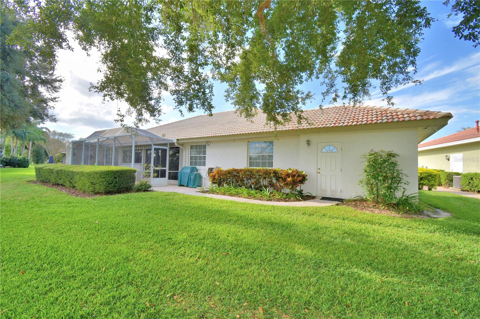 LAKE BESS COUNTRY CLUB - Residential