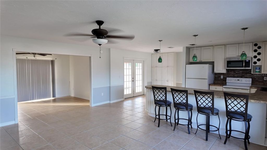 Photo of 4536 Maceachen Boulevard, Sarasota, FL 34233 (MLS # TB8453170)