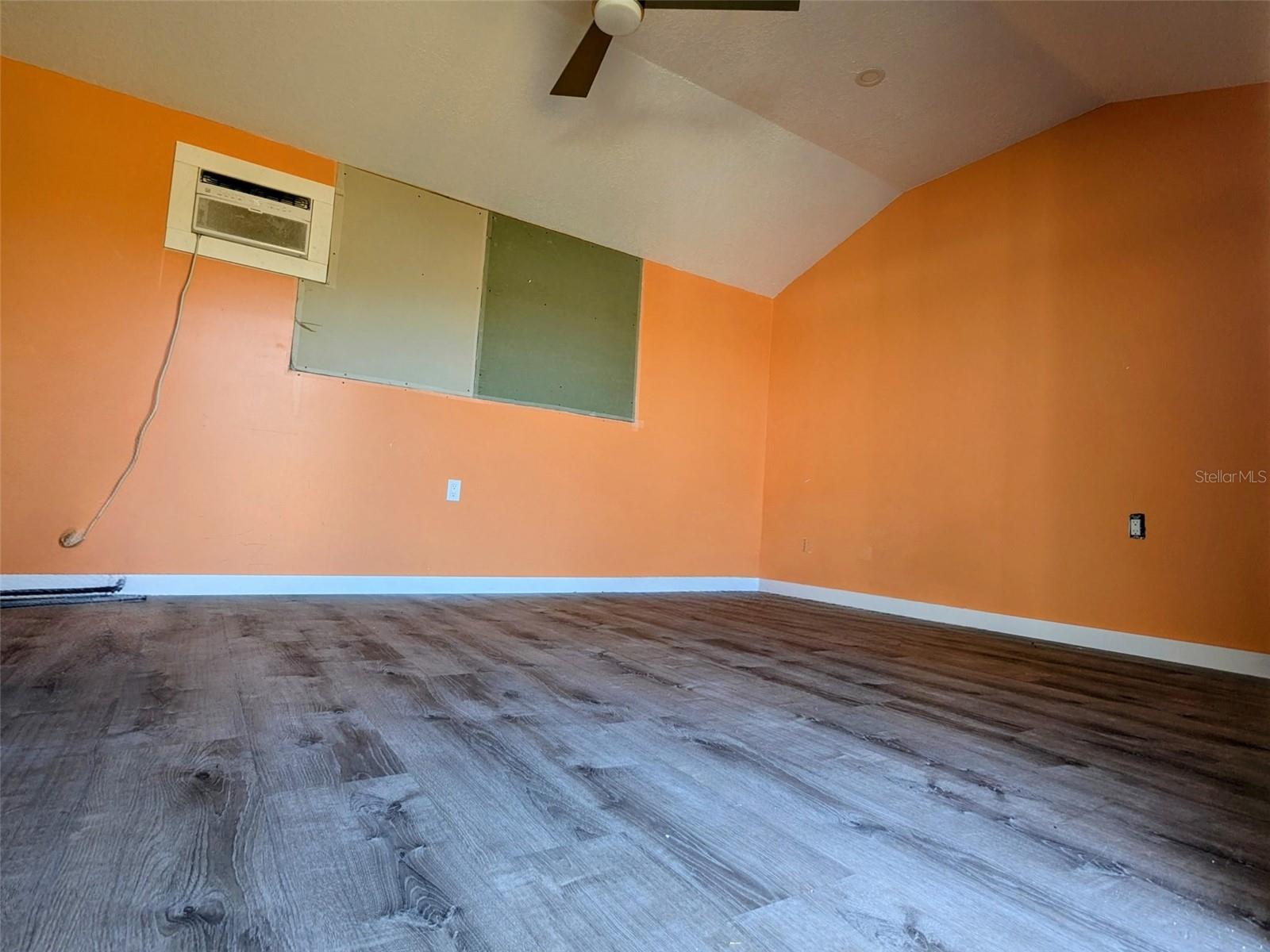 SOUTH GATE RIDGE 03 - Residential