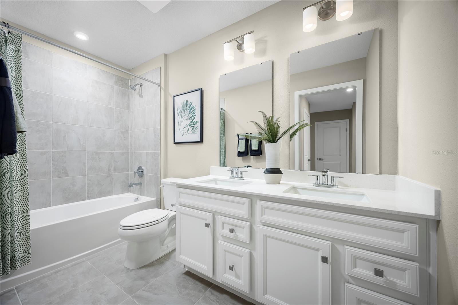 PINE POINTE - Residential