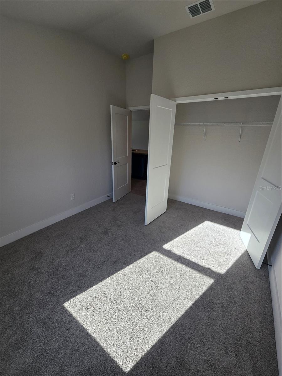 001051 - INVERNESS VILLAGE UNIT 3 - Residential