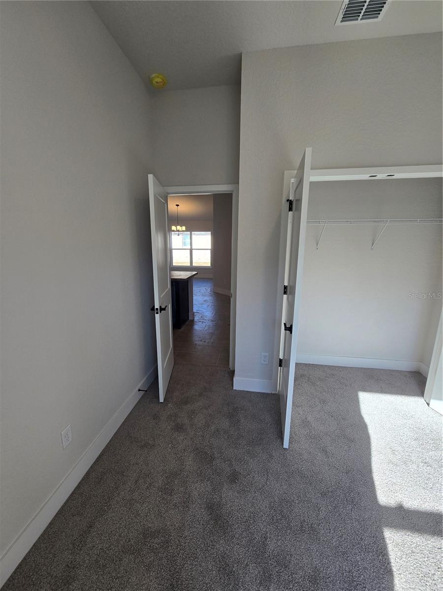 001051 - INVERNESS VILLAGE UNIT 3 - Residential