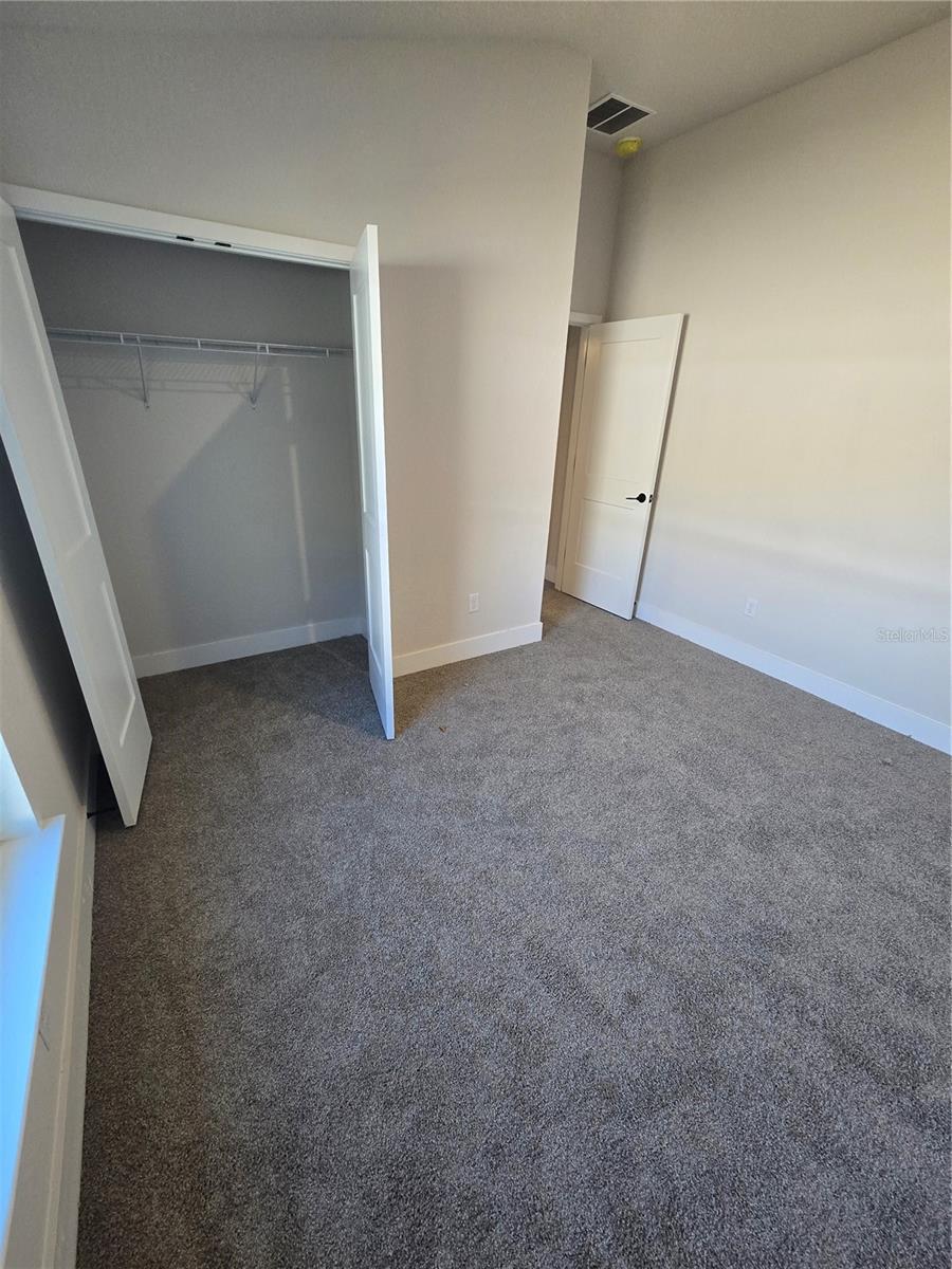 001051 - INVERNESS VILLAGE UNIT 3 - Residential