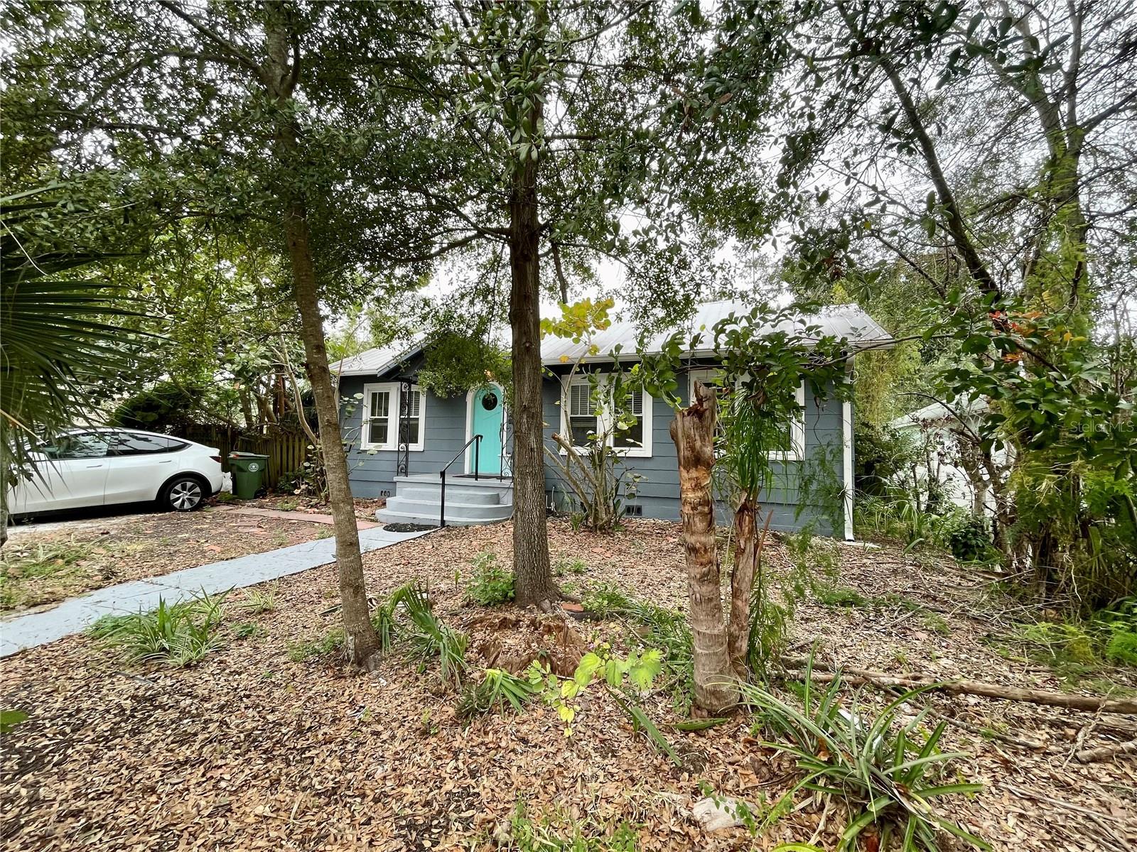 WHITE BEAR PARK - Residential Lease