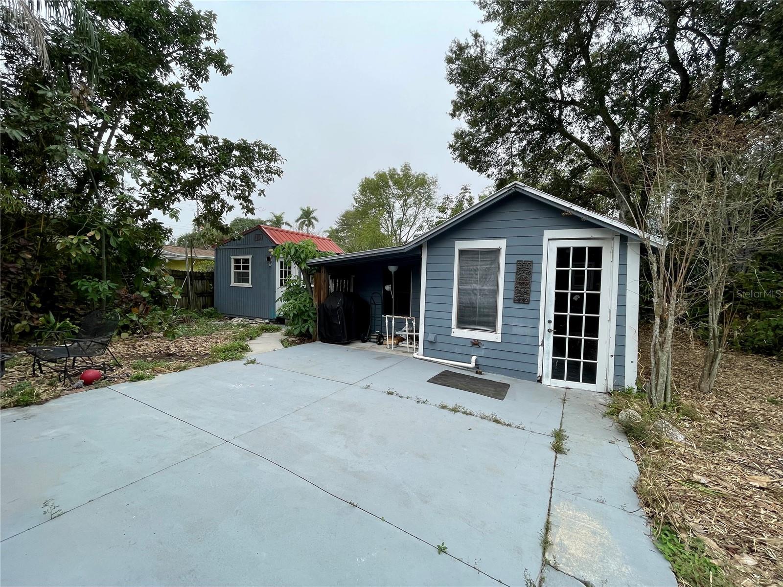 WHITE BEAR PARK - Residential Lease