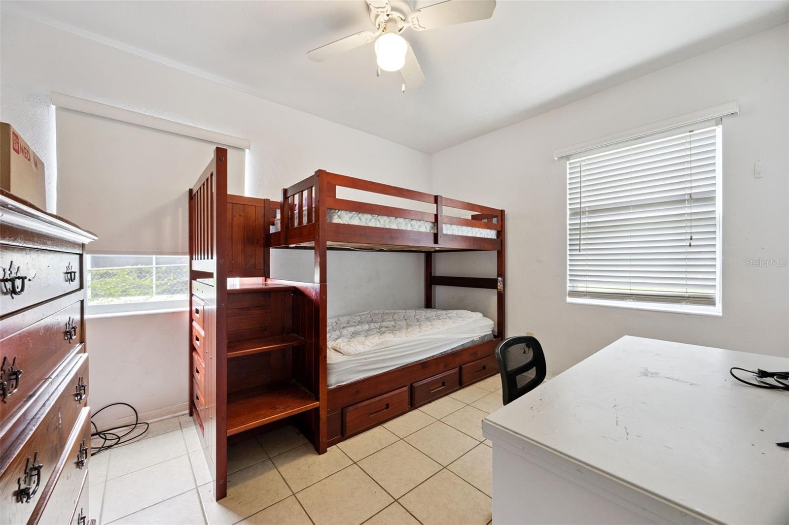 PLYMOUTH HEIGHTS - Residential
