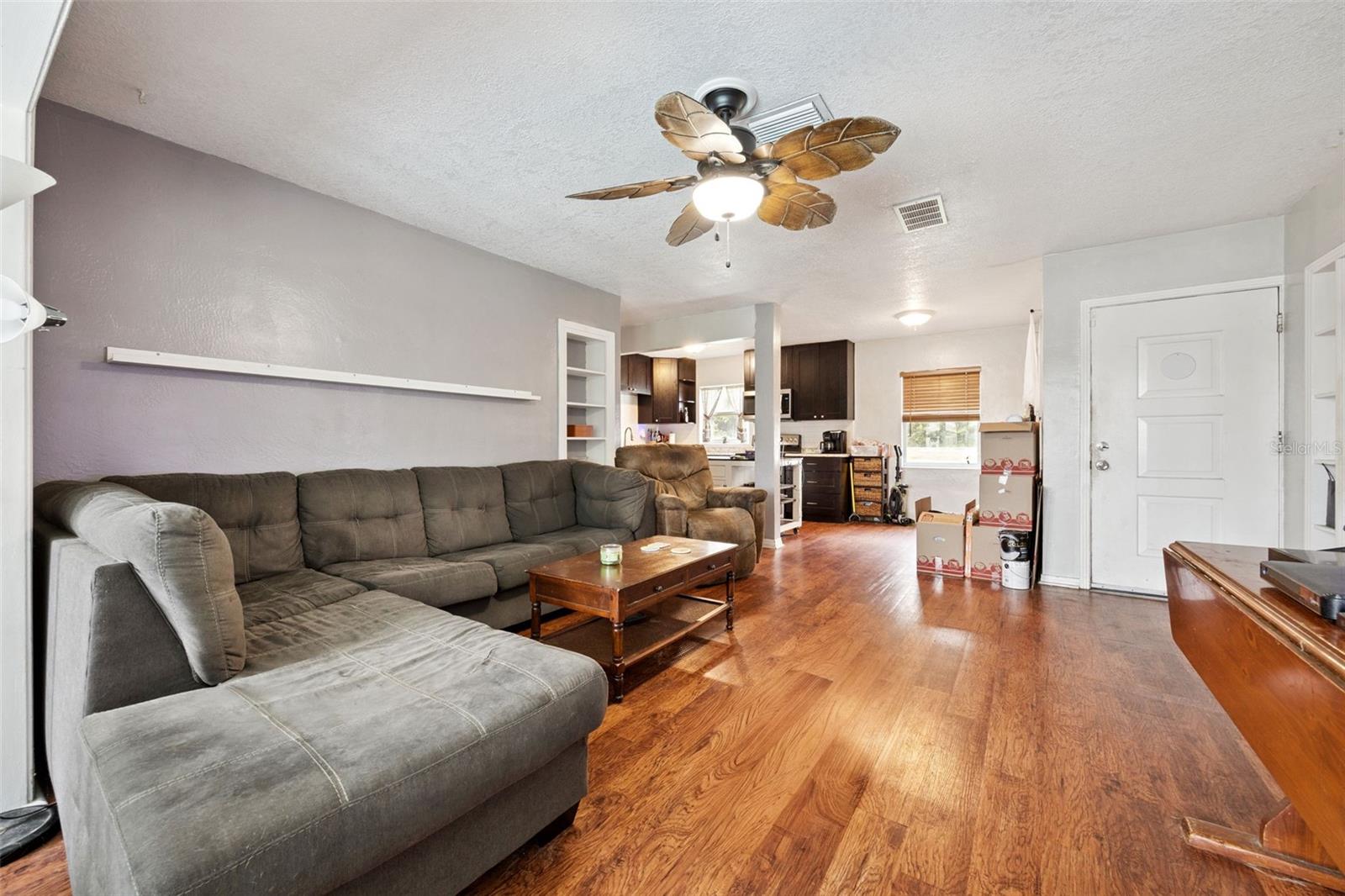 PLYMOUTH HEIGHTS - Residential