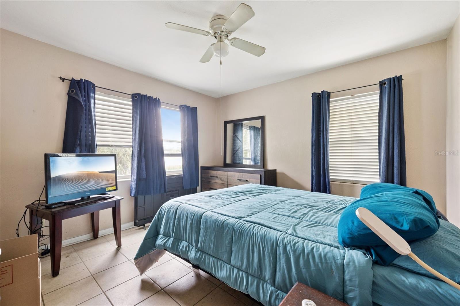 PLYMOUTH HEIGHTS - Residential