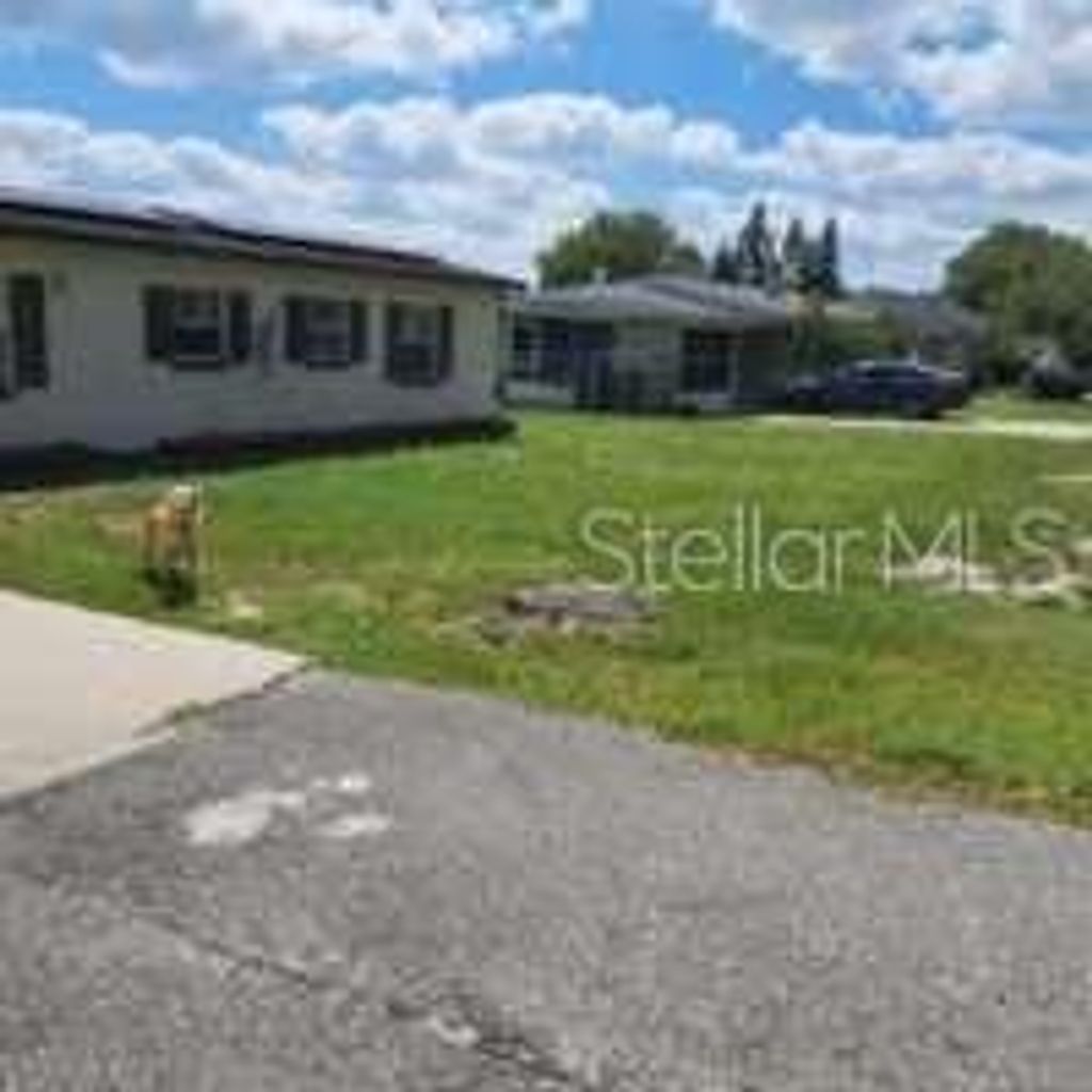 Photo of 449 Lake View Drive, Apopka, FL 32703 (MLS # C7516008)