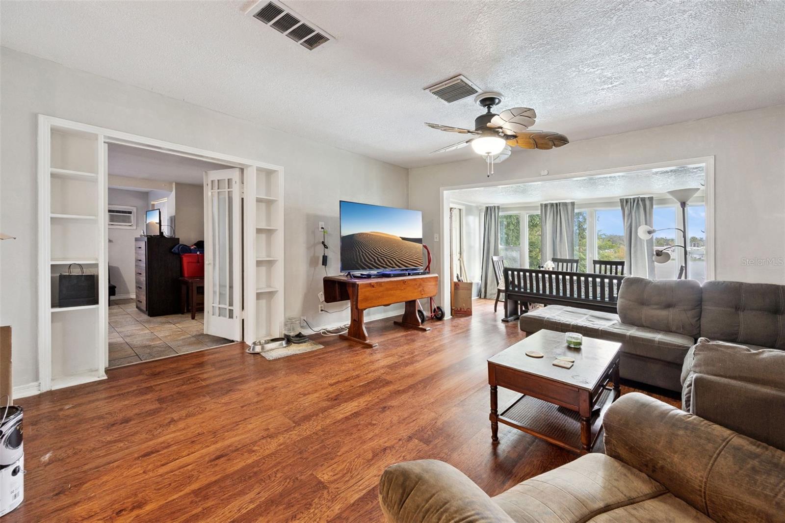 PLYMOUTH HEIGHTS - Residential