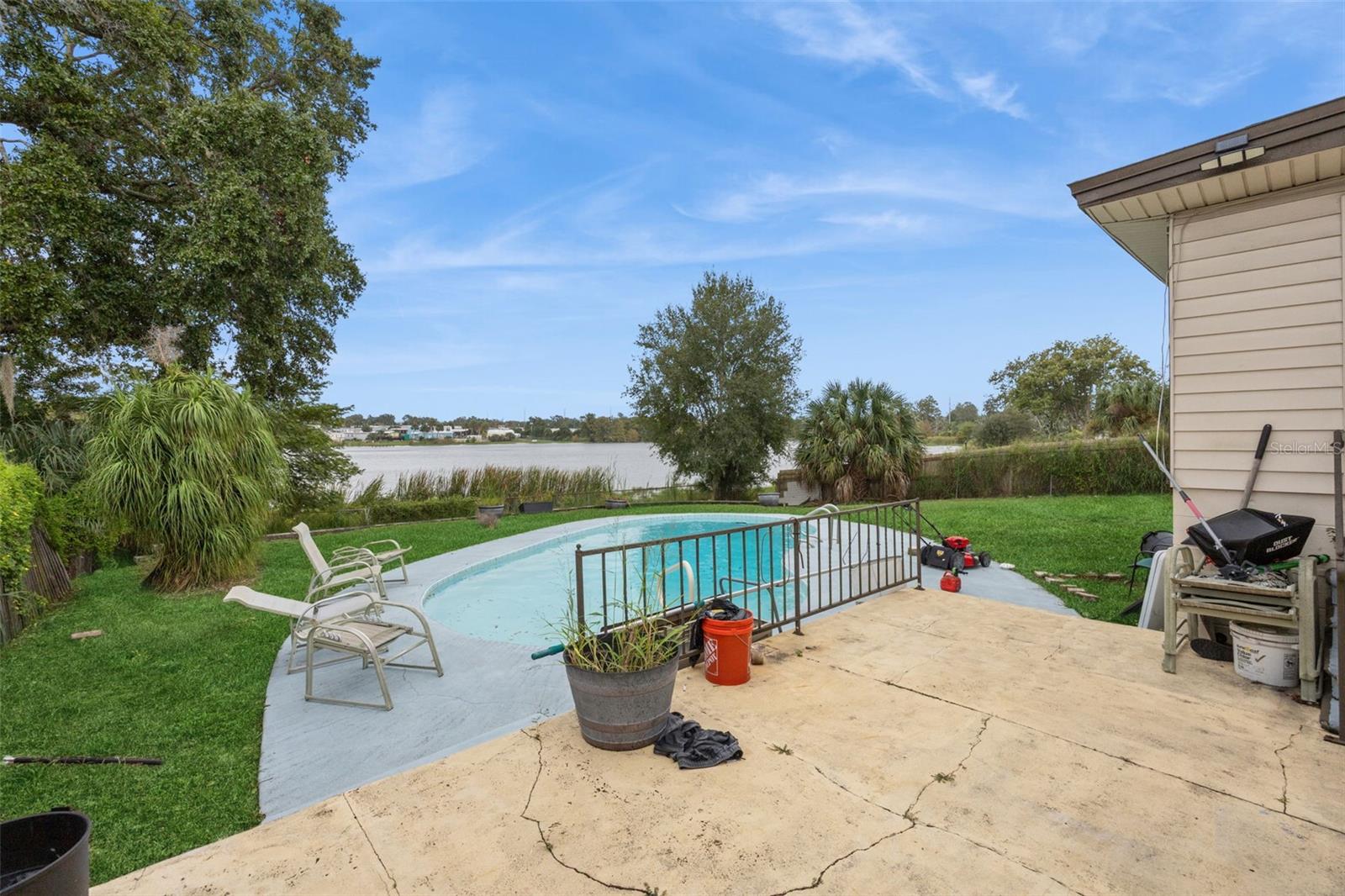 PLYMOUTH HEIGHTS - Residential