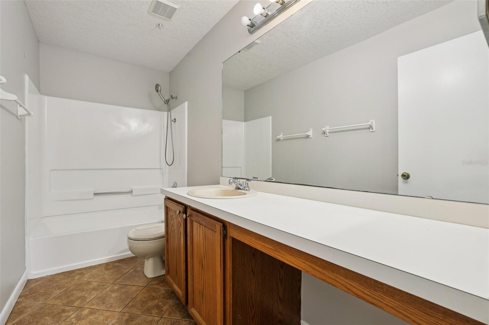 HUNTERS RESERVE 2 A CONDO - Residential
