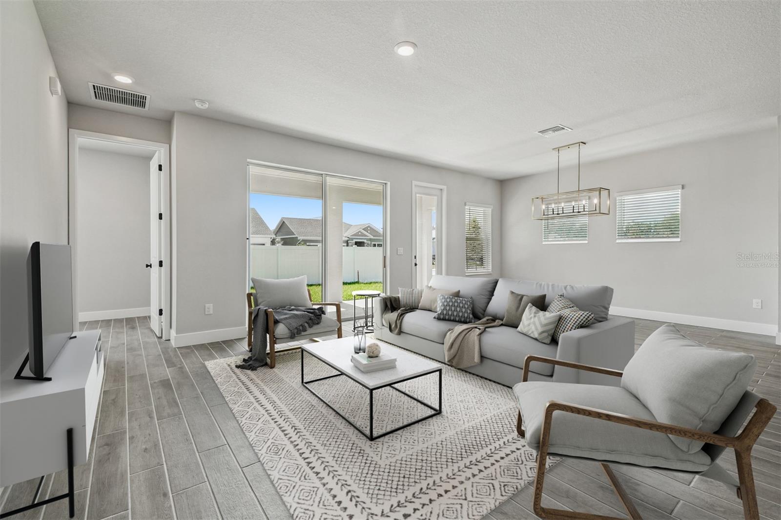 PENINSULA AT RHODINE LAKE - Residential