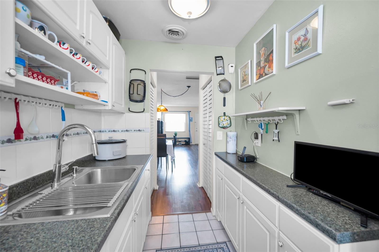 TERRACE PARK OF FIVE TOWNS - Residential