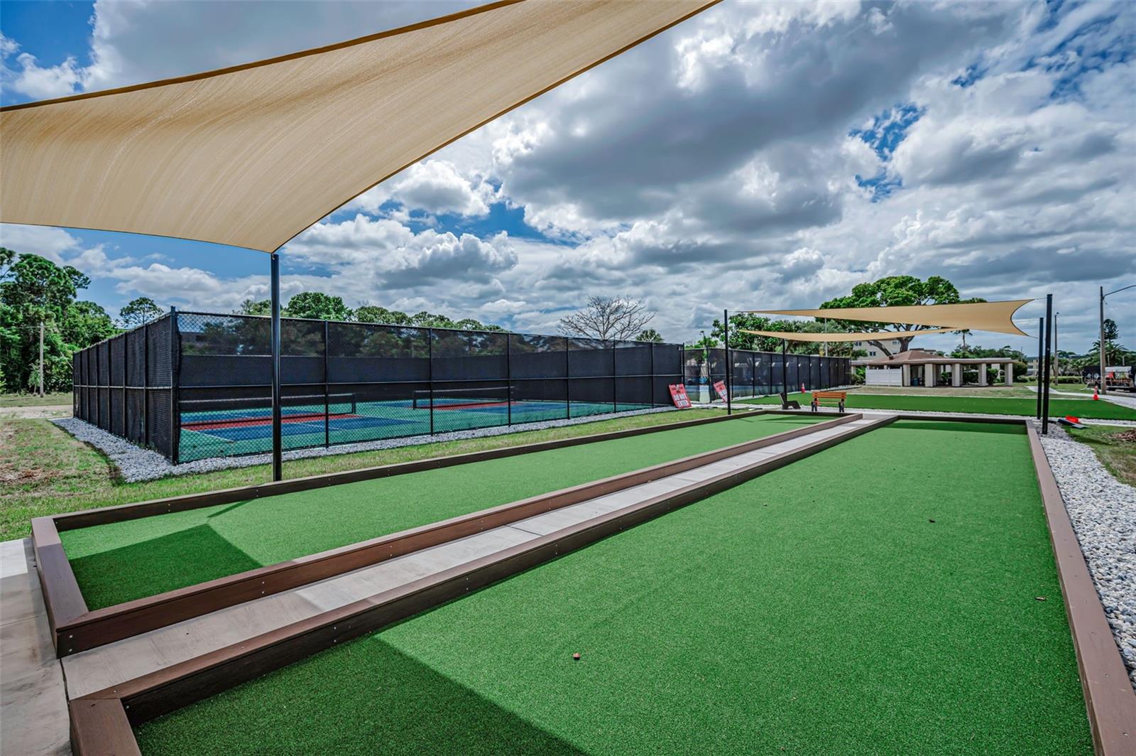 TERRACE PARK OF FIVE TOWNS - Residential