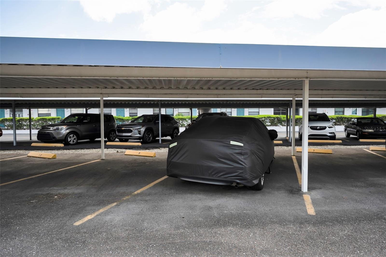 TERRACE PARK OF FIVE TOWNS - Residential