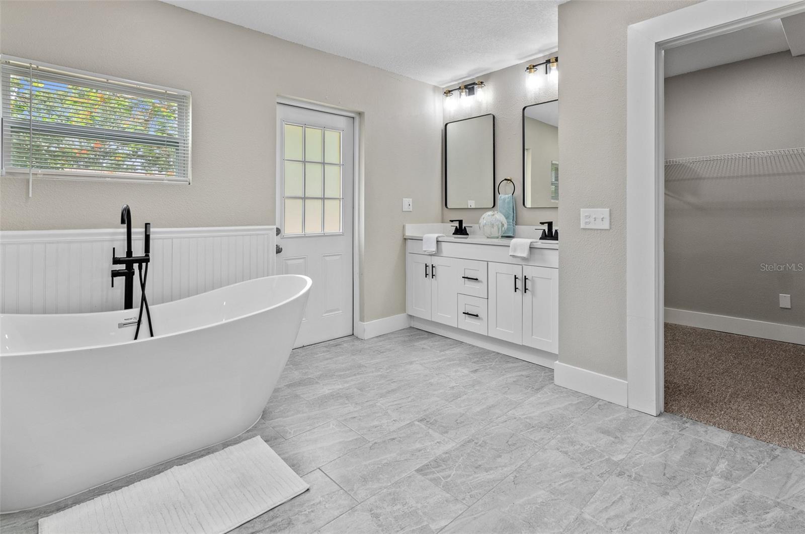 LAWRENCE PLACE - Residential