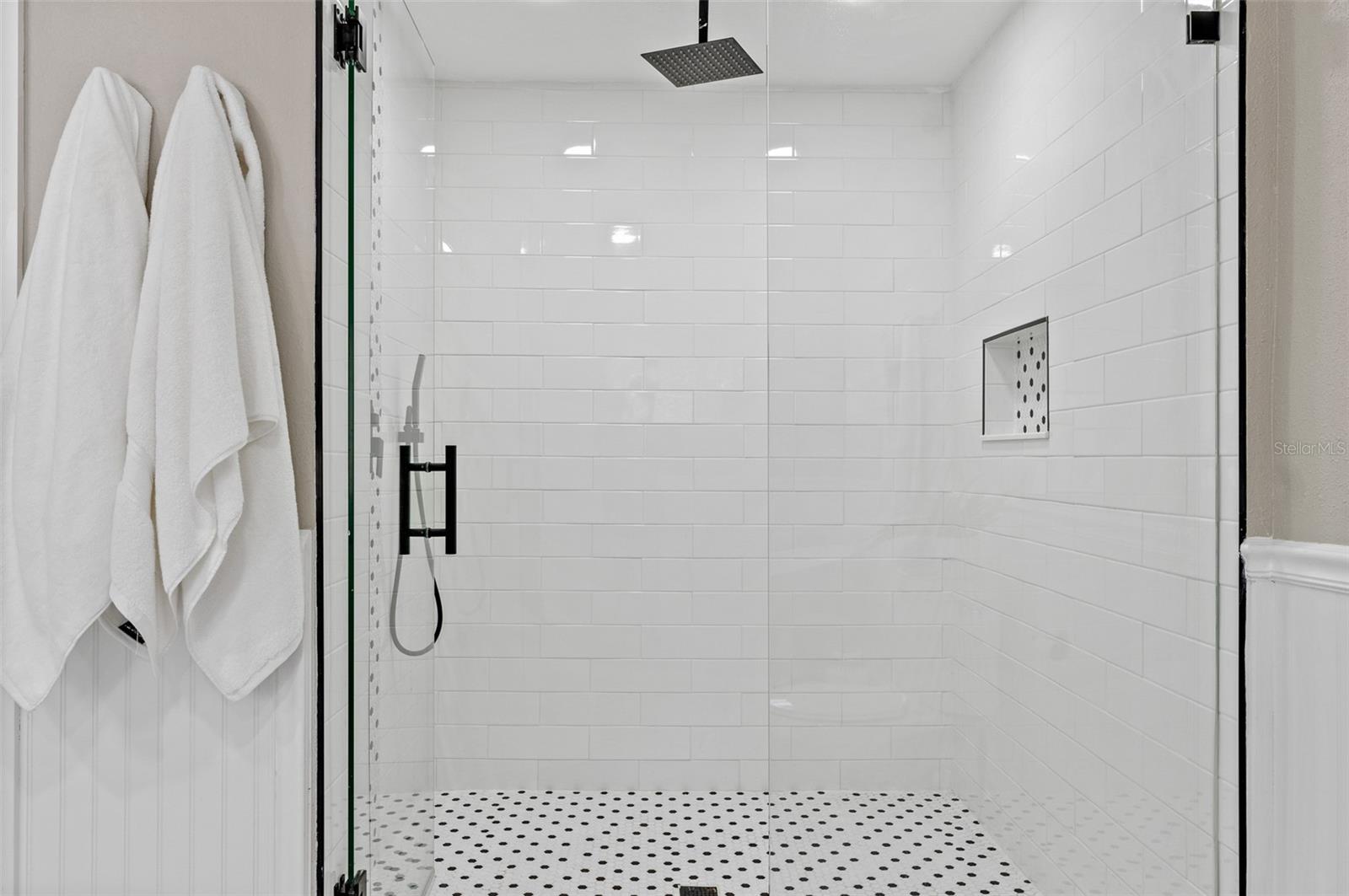 LAWRENCE PLACE - Residential