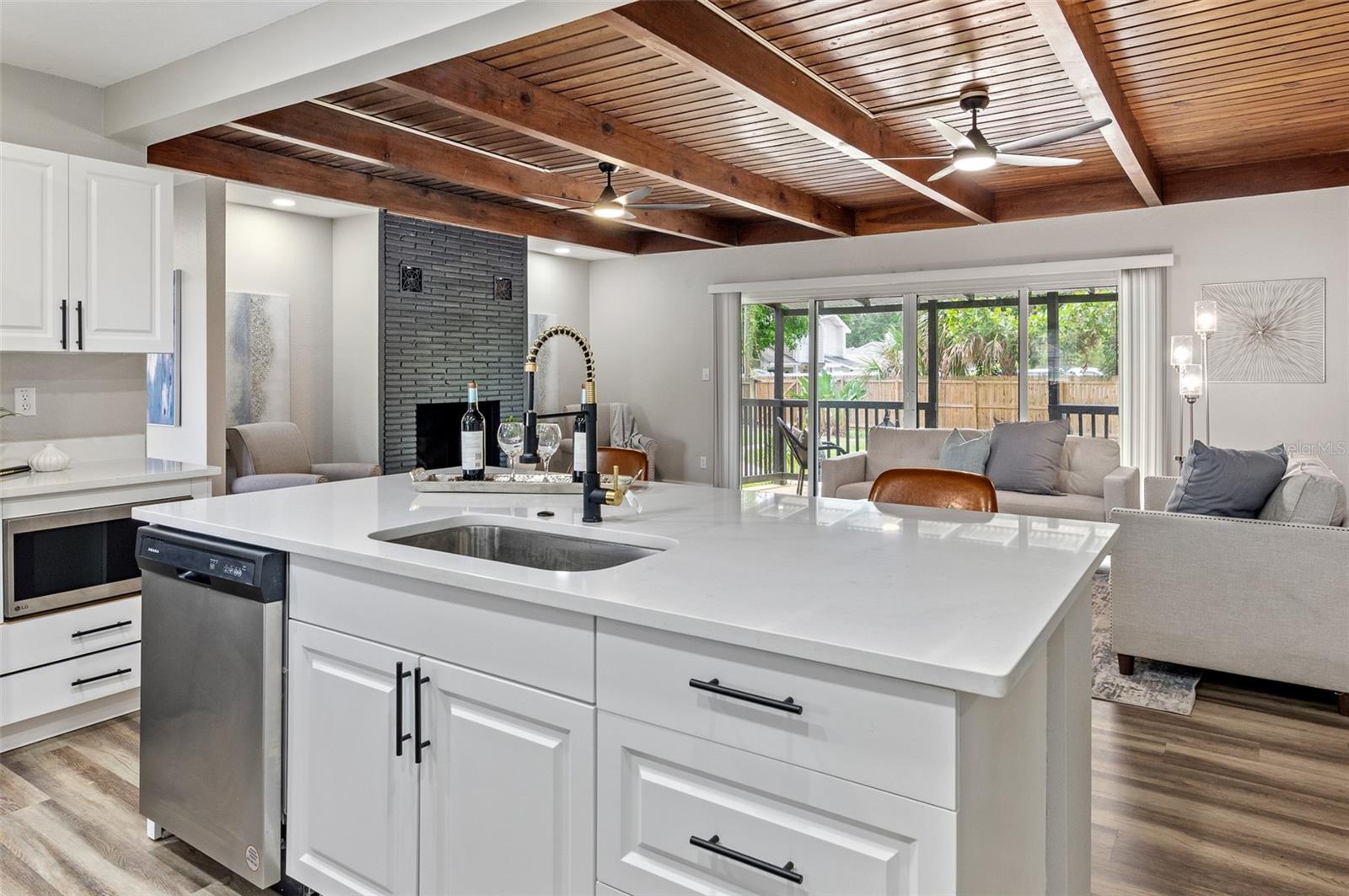 LAWRENCE PLACE - Residential