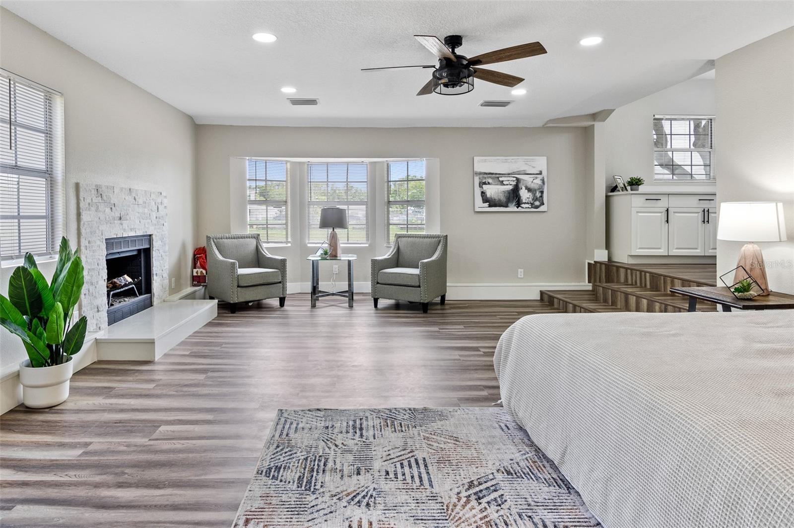 LAWRENCE PLACE - Residential