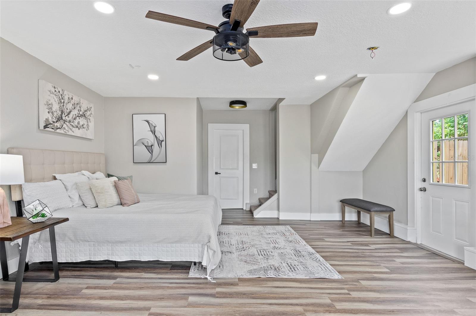 LAWRENCE PLACE - Residential